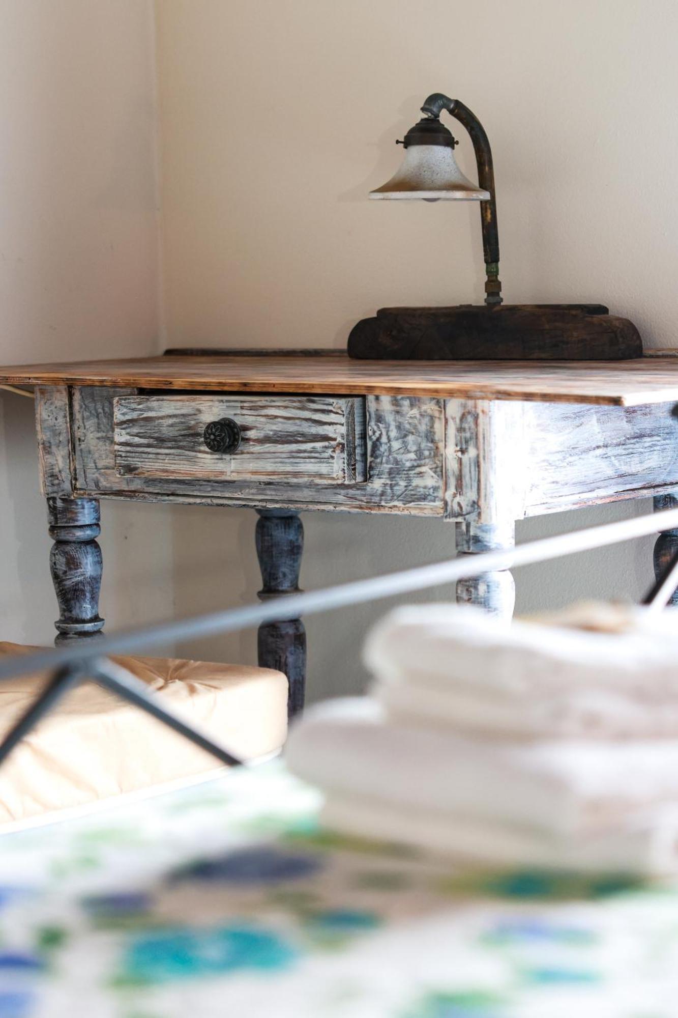Affittacamere Borgo Degli Artisti Boutique Rooms Serricciolo Bagian luar foto